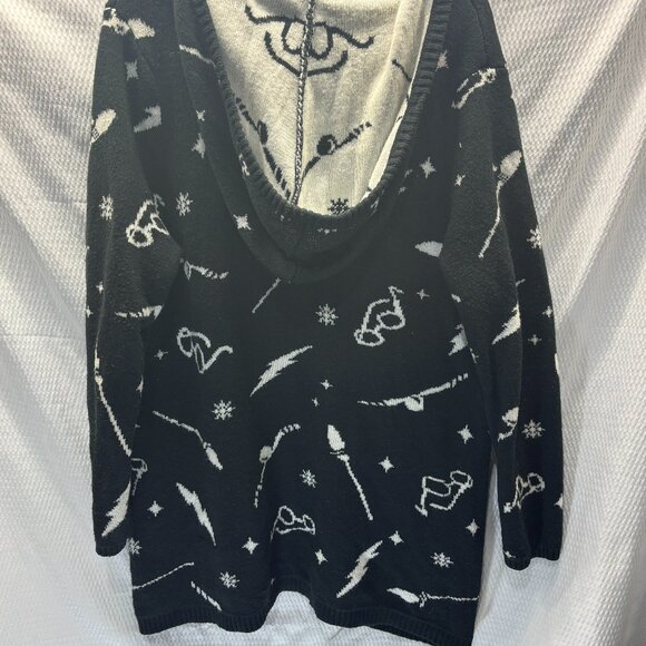 Harry Potter Black & White Symbols Hooded Cardigan - Picture 3 of 4